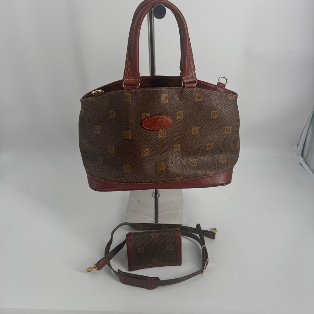 Texier France quiet luxury satchel crossbody wallet set old money preppy leather